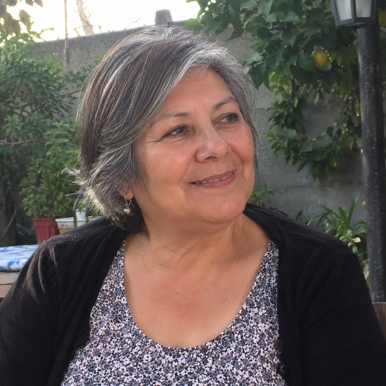 <em>Ester R. - </em><em><strong>Compradora de Facebook</strong></em>
